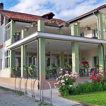 Locanda La Guienda Torre Canavese ภายนอก รูปภาพ